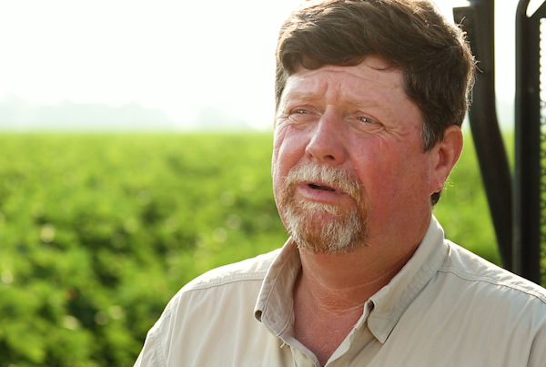 Farmer Follows the Label for a Thorough Sprayer Cleanout